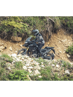 Zestaw: Kask szczękowy Schuberth E2 szary + dedykowany interkom motocyklowy + Gratisy