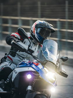 Kask szczękowy Schuberth E2 Explorer niebieski