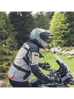Zestaw: Kask szczękowy Schuberth E2 szary + dedykowany interkom motocyklowy + Gratisy