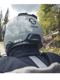 Zestaw: Kask szczękowy Schuberth E2 szary + dedykowany interkom motocyklowy + Gratisy